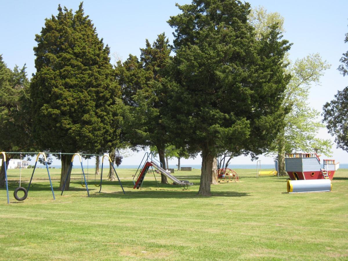 Virginia Landing Camping Resort Cabin 2 Quinby Экстерьер фото